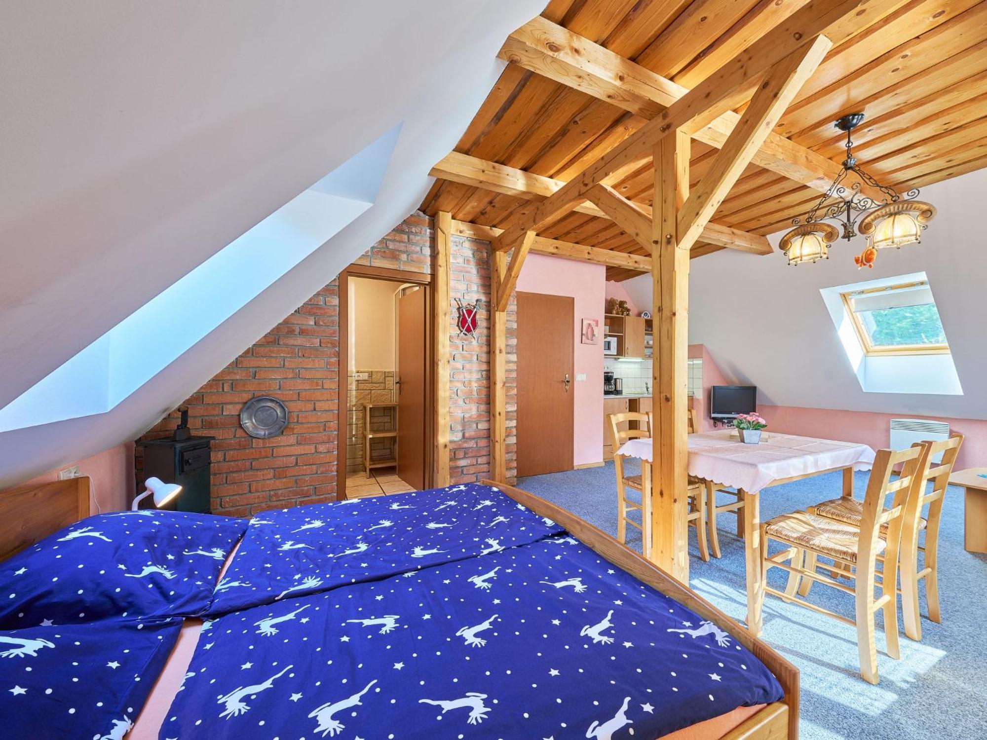 Studio Chlivce U Hronova-1 By Interhome ภายนอก รูปภาพ